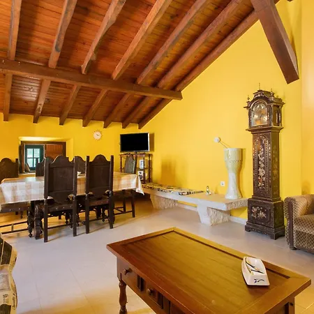 Quinta Correio Mor *