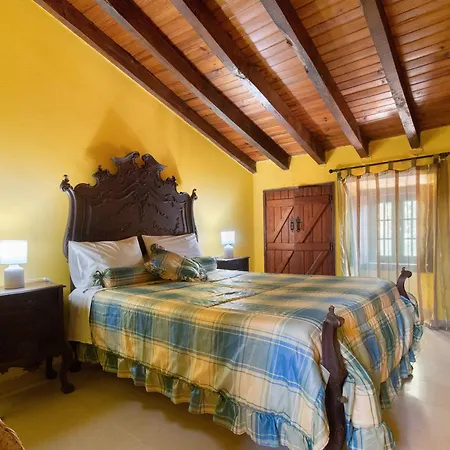 Quinta Correio Mor Vila Canados