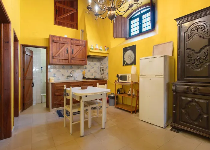 Quinta Correio Mor Canados